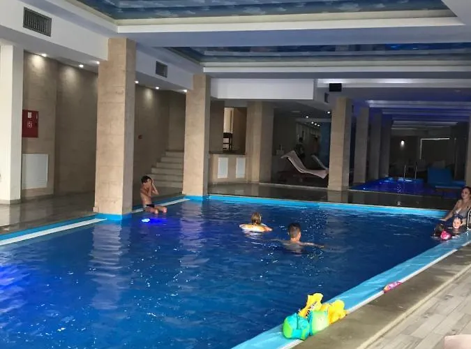 Апартаменты Sunny Valley Milmari S-9 *