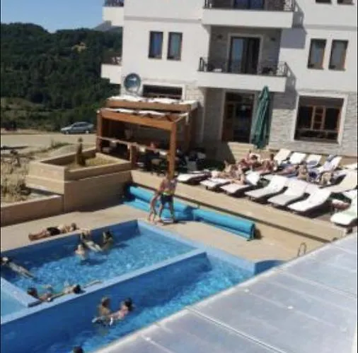 Апартаменты Sunny Valley Milmari S-9 *